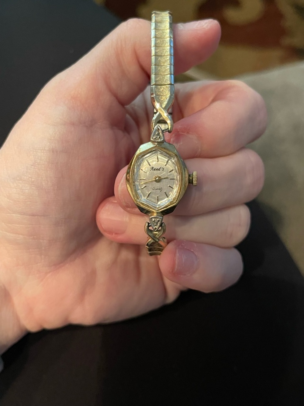 Vintage Stretch Classic Gold-Tone Women's Bracelet Watch -